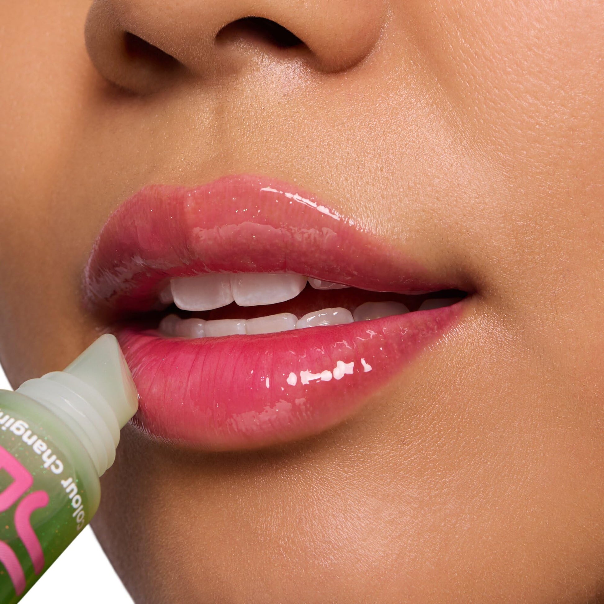 essence JUICY BOMB shiny lipgloss, glanzend, dauwachtig, glimmend (10ml)